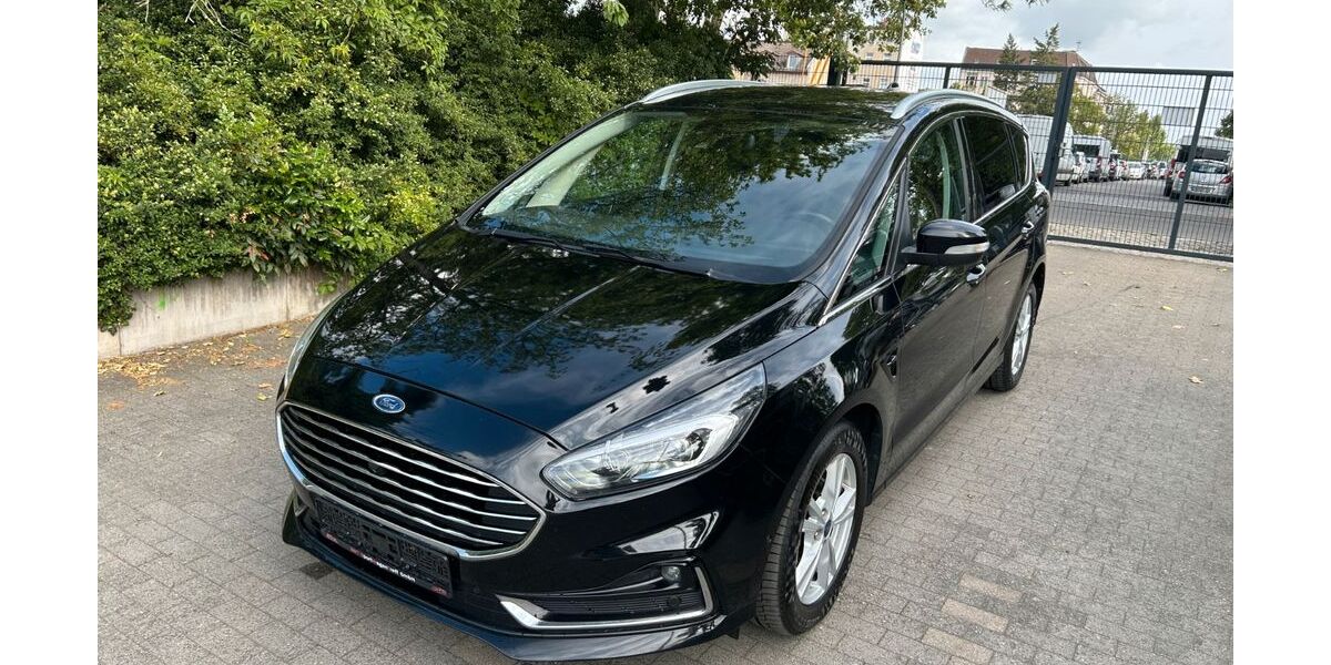 Ford S-Max 193.000 km 11.999 &euro; Berlin 13581