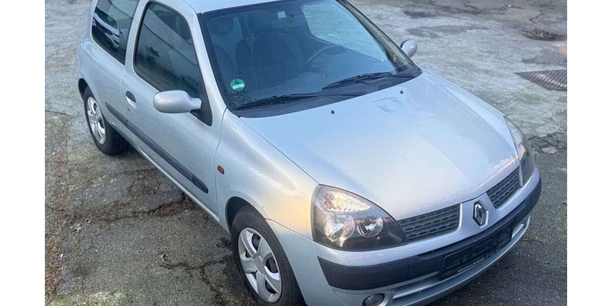 Renault Clio 142.000 km 1.490 &euro; Wuppertal 42275