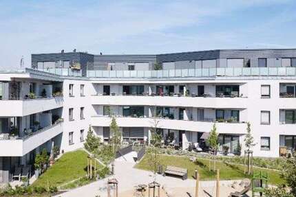 Wohnung zum Mieten in Halle (Saale) 1.350 € 122.7 m²