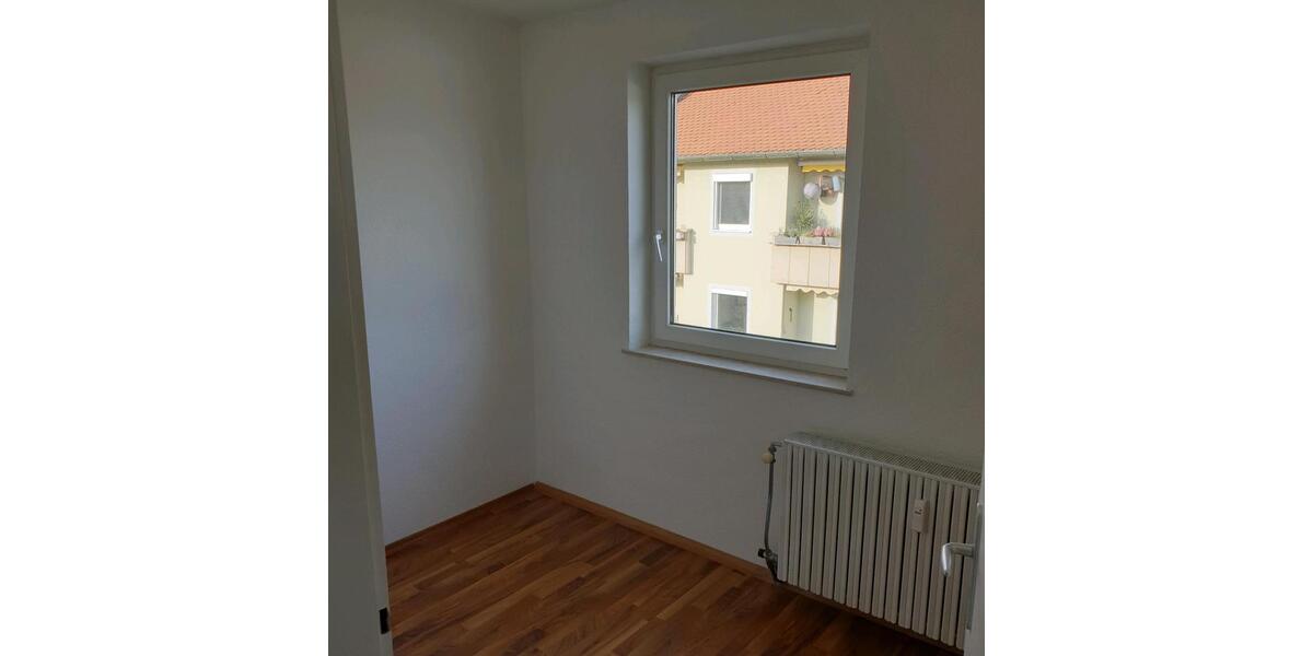 Etagenwohnung Freilassing - 2.5 Zimmer, 57 m&sup2;, 219.000&euro; | Angebot:26402340
