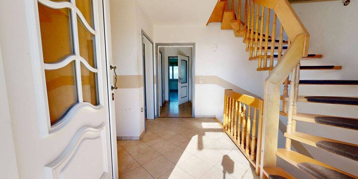 Einfamilienhaus Naumburg (Saale) Flemmingen - 9 Zimmer, 170 m&sup2;, 329.000&euro; | Angebot:26016492