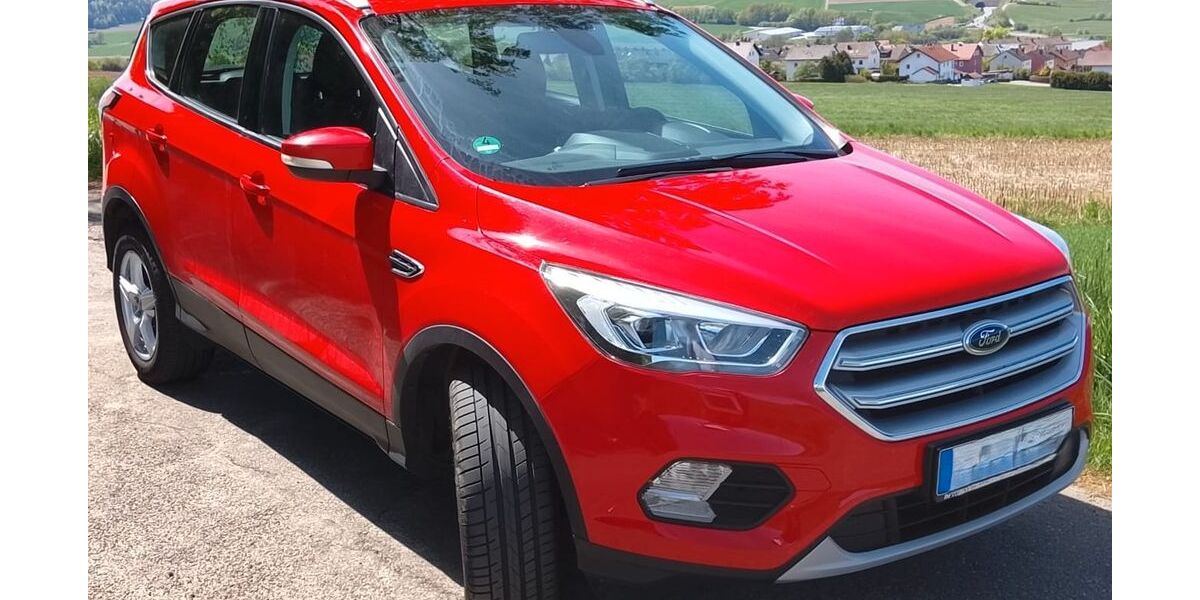 Ford Kuga 87.800 km 13.900 &euro; Furth im Wald 93437