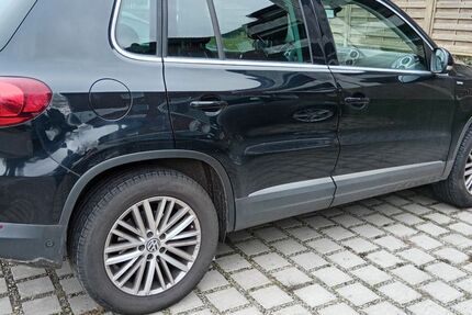 VW Tiguan 156.704 km 10.900 &euro; Alsdorf 52477
