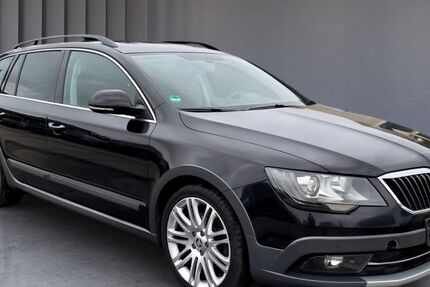 Skoda Superb 159.800 km 14.800 € Dresden 01108