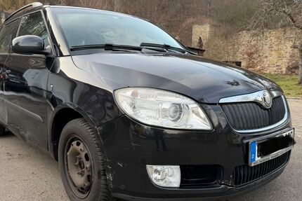 Skoda Fabia 331.000 km 580 &euro; Tübingen 72074