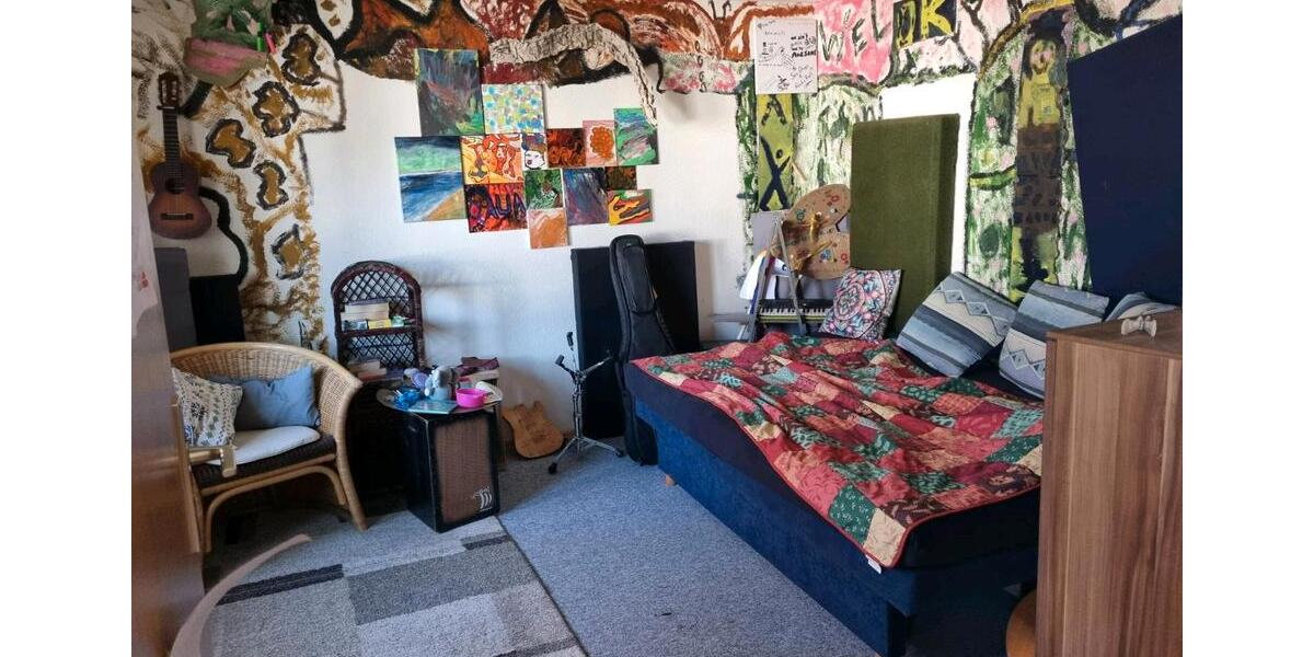 Einfamilienhaus Satteldorf - 6.5 Zimmer, 120 m&sup2;, 160.000&euro; | Angebot:26322973