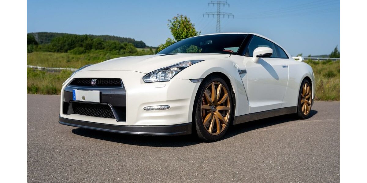 Nissan GT-R 74.500 km 79.990 &euro; Heidenau 01809
