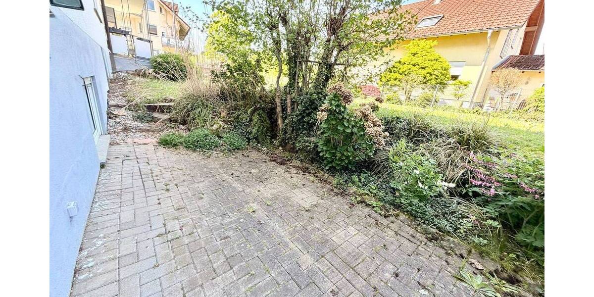 Etagenwohnung Ettenheim - 3 Zimmer, 92 m&sup2;, 900&euro; | Angebot:26309997