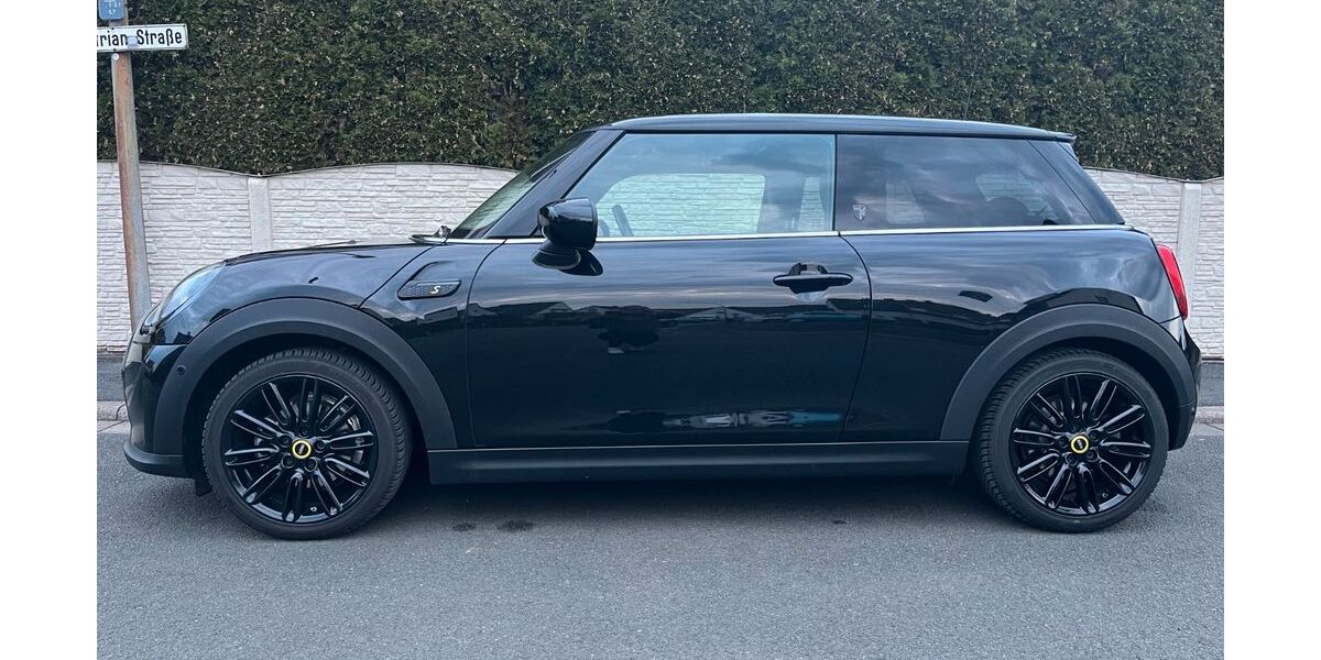 Mini Cooper SE 18.500 km 20.500 &euro; Forchheim 91301