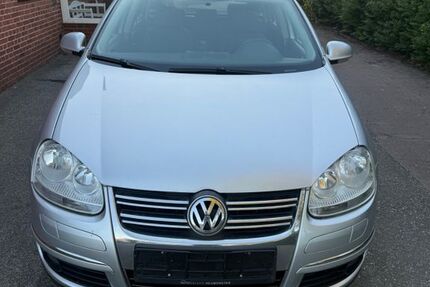 VW Golf 186.123 km 4.000 &euro; Niebüll 25899