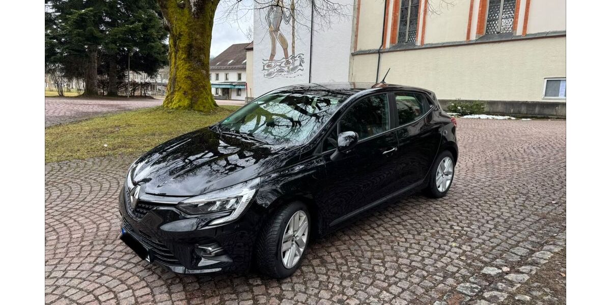 Renault Clio 18.000 km 13.250 &euro; Legau 87764