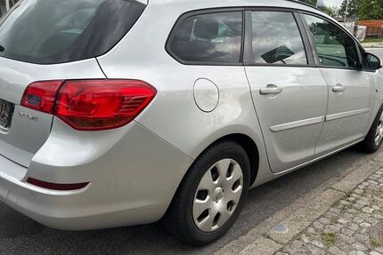 Opel Astra 197.000 km 2.500 &euro; Lübeck 23560