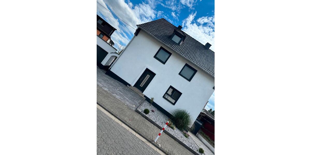 Einfamilienhaus Bendorf - 7 Zimmer, 143 m&sup2;, 560.000&euro; | Angebot:26957969