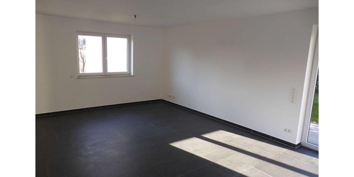 Einfamilienhaus Bad Soden am Taunus - 5 Zimmer, 175 m&sup2;, 3.200&euro; | Angebot:24271376