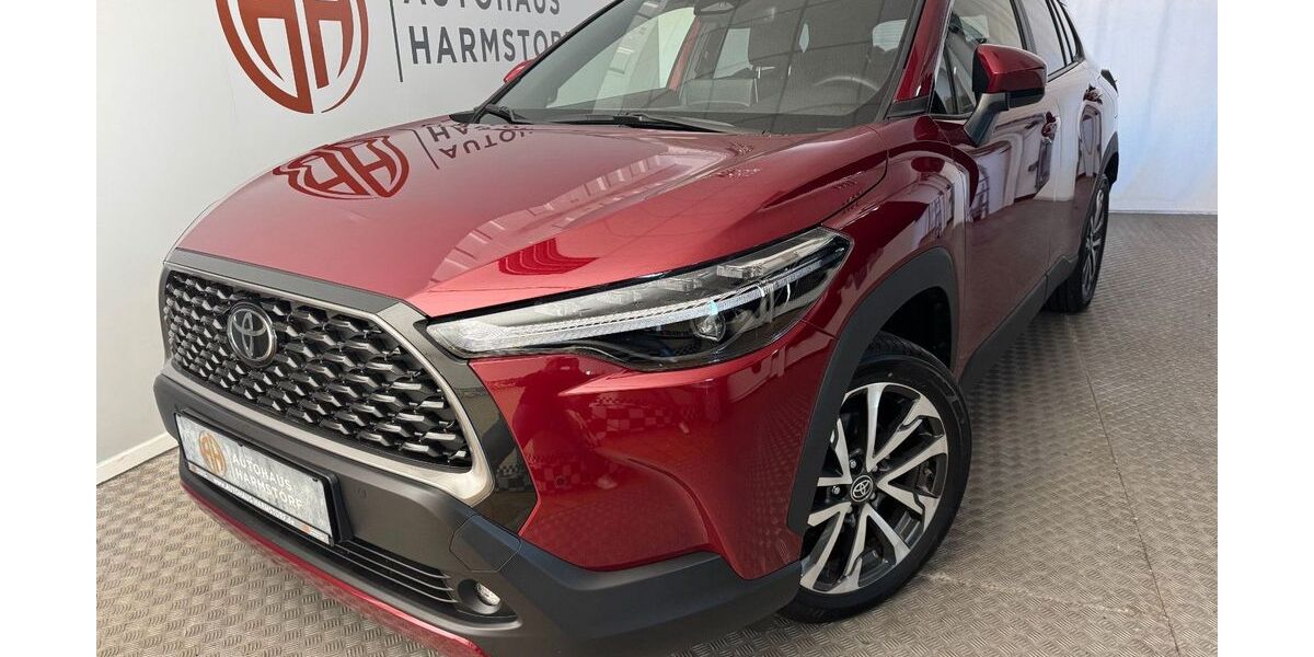 Toyota Corolla Cross 17.500 km 32.970 &euro; Harmstorf/Hamburg 21228