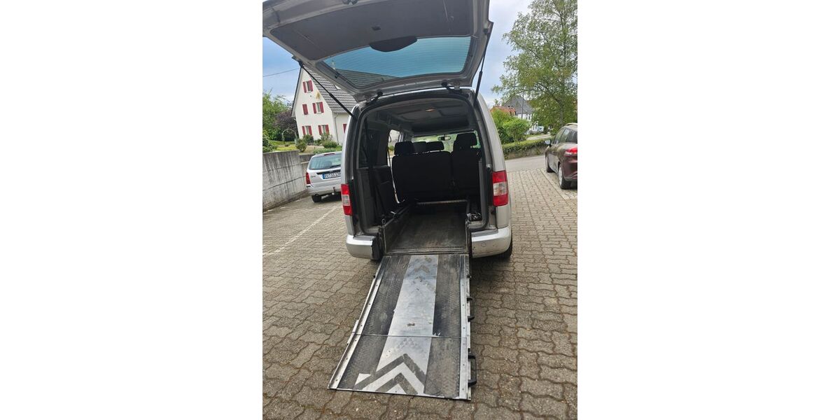 VW Caddy Maxi 295.000 km 2.999 &euro; Altshausen 88361