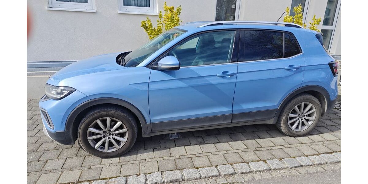 VW T-Cross 17.600 km 21.700 &euro; Allensbach 78476