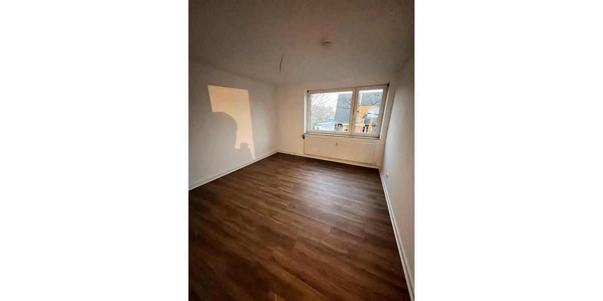 Etagenwohnung Bordesholm - 3 Zimmer, 76 m&sup2;, 599&euro; | Angebot:26253888