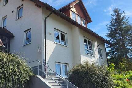 Haus Heldburg - 8 Zimmer, 260 m&sup2;, 435.000&euro; | Angebot:26660847