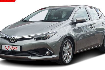 Toyota Auris 92.451 km 13.490 &euro; Dresden 01239