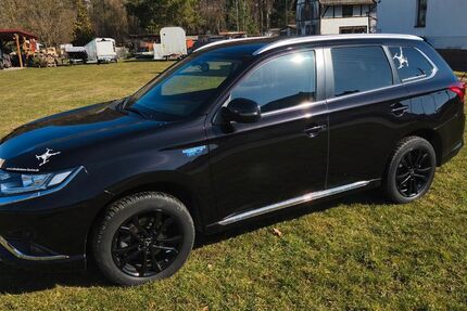 Mitsubishi Plug-in Hybrid Outlander 84.500 km 17.900 &euro; Ellrich 99755