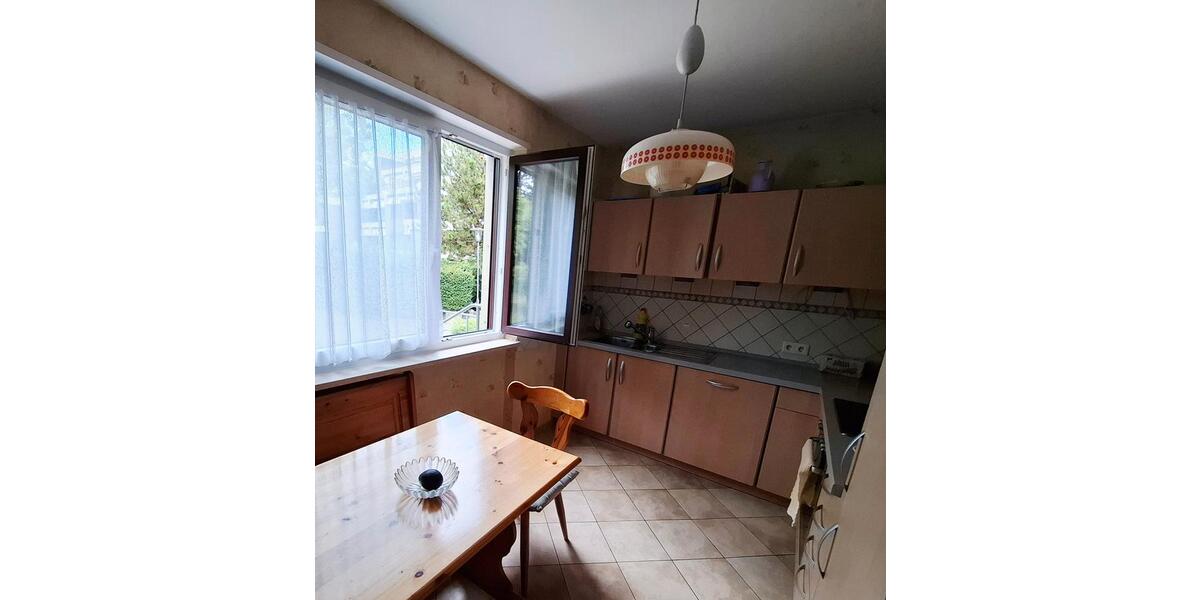 Erdgeschoßwohnung Weinheim - 3.5 Zimmer, 111 m&sup2;, 365.000&euro; | Angebot:27092111