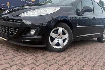 Peugeot 207 166.000 km 2.999 &euro; Hockenheim 68766