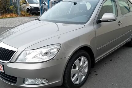 Skoda Octavia 112.000 km 9.999 € Fredersdorf-Vogelsdorf bei Berlin 15370