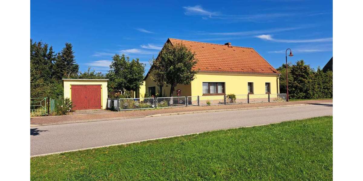 Charmante Hofstelle mit Wohnhaus, Nebengebäuden und großem Garten - Einfamilienhaus Sophienthal Rehfeld | Angebot:22978961