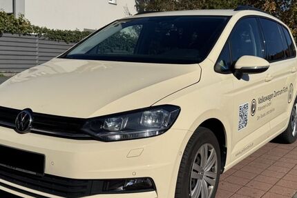 VW Touran 72.734 km 18.500 &euro; Nürnberg 90443