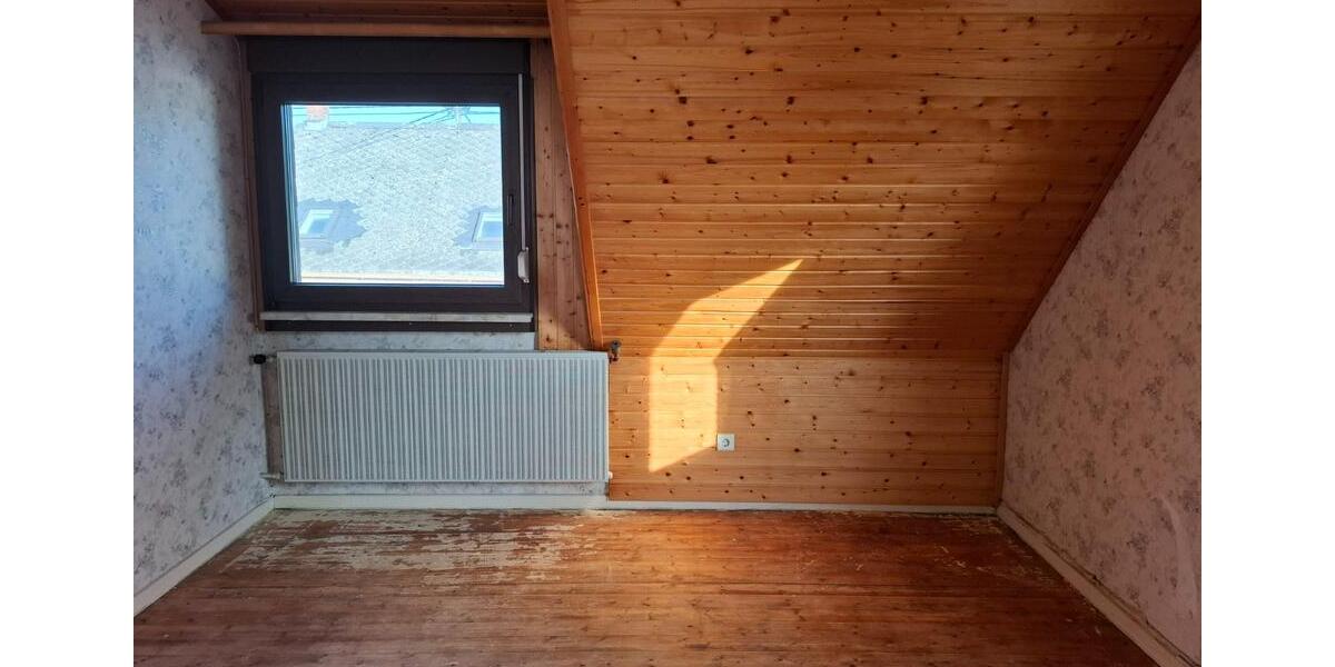 Mehrfamilienhaus, Wohnhaus Urmitz - 8 Zimmer, 145 m&sup2;, 295.000&euro; | Angebot:23558765