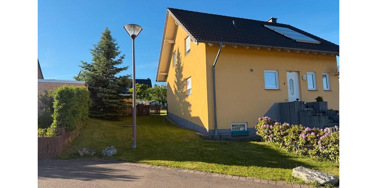 Einfamilienhaus Hermeskeil - 6 Zimmer, 150 m&sup2;, 380.000&euro; | Angebot:26993991