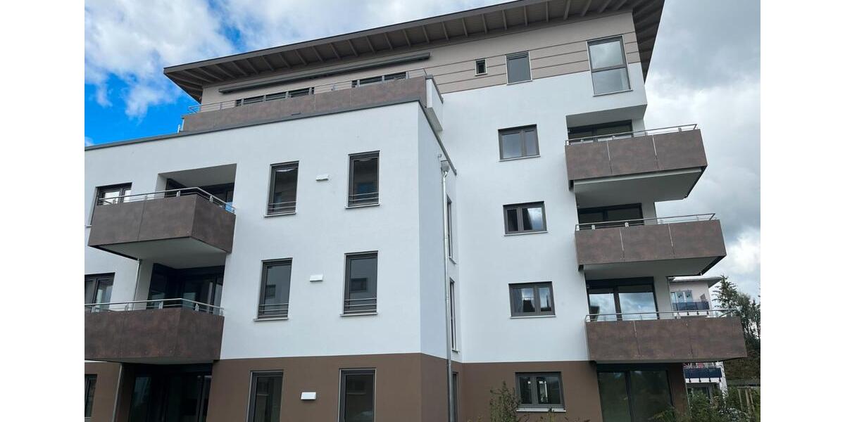 Etagenwohnung Kolbermoor - 3 Zimmer, 77 m&sup2;, 1.466&euro; | Angebot:26361296