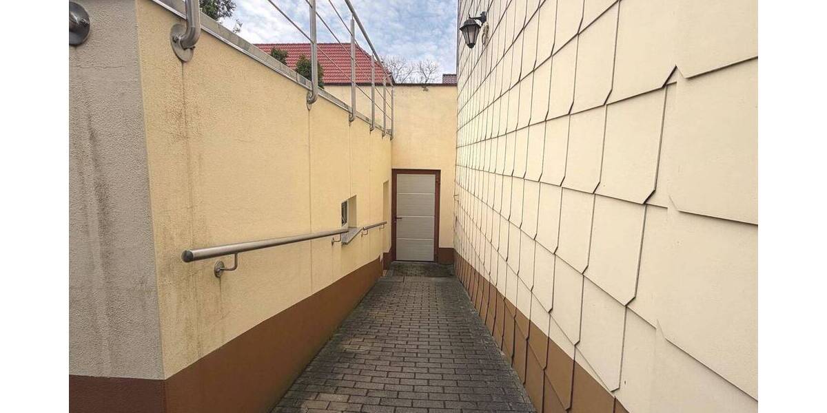 Einfamilienhaus Bad Langensalza - 8 Zimmer, 142 m&sup2;, 205.000&euro; | Angebot:26730752