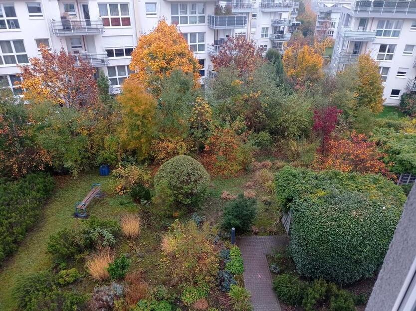 3-Zi.Eigentumswohnung mit Kamin, EBK, Balkon &TG-Stellplatz in WI zimmer