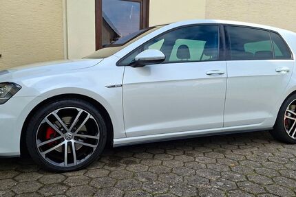 VW Golf 117.465 km 15.990 € Dissen 49201