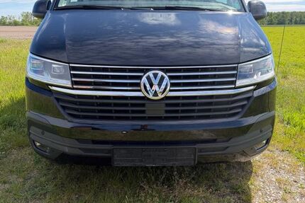 VW T6 Multivan 131.000 km 33.999 &euro; Velpke 38458