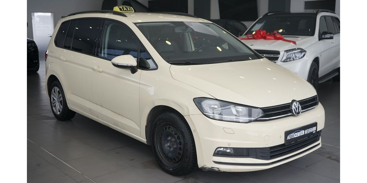 VW Touran 434.264 km 4.900 &euro; Neufahrn 85375