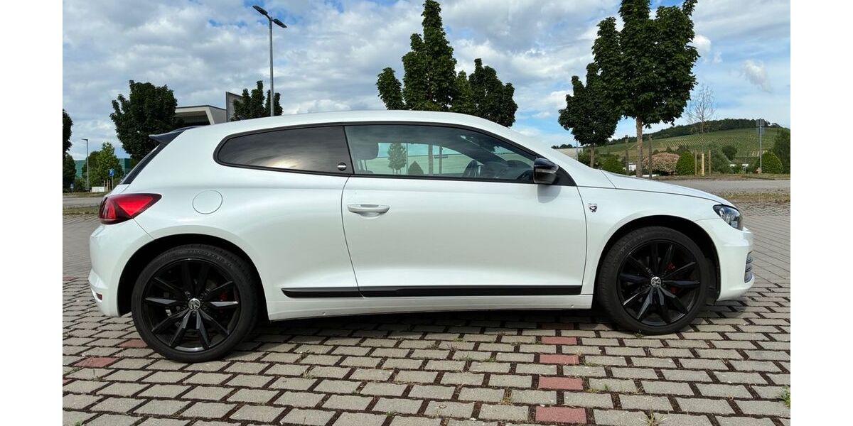 VW Scirocco 64.358 km 15.500 &euro; Eibelstadt 97246