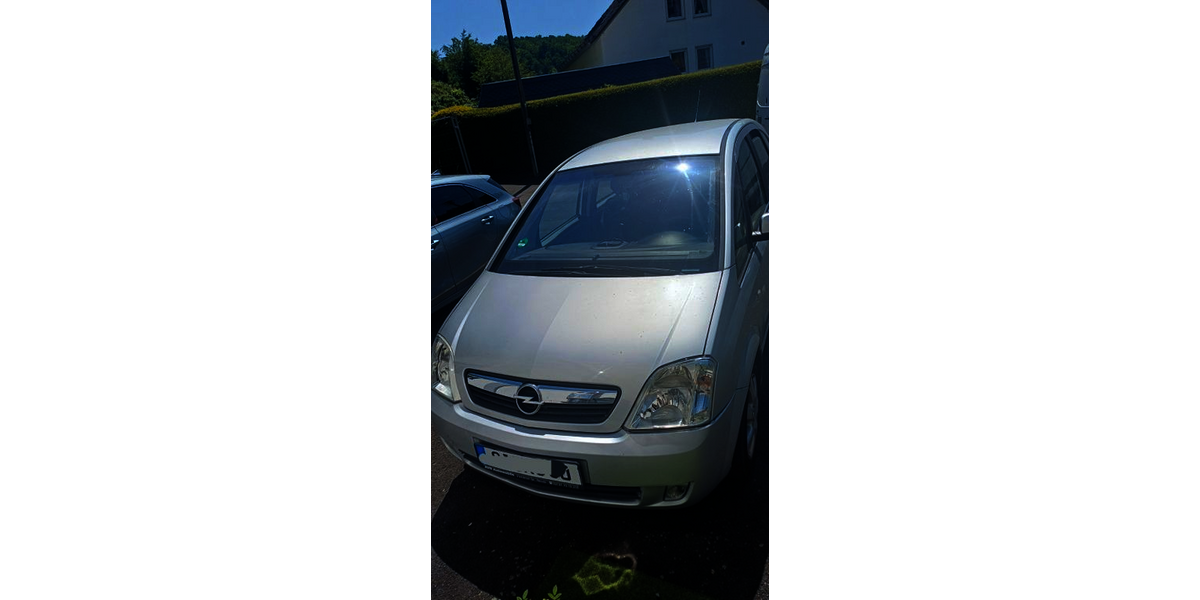 Opel Meriva 118.000 km 3.000 &euro; Siegen 57080