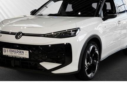 VW T-Roc 2.500 km 42.490 &euro; Itzehoe 25524