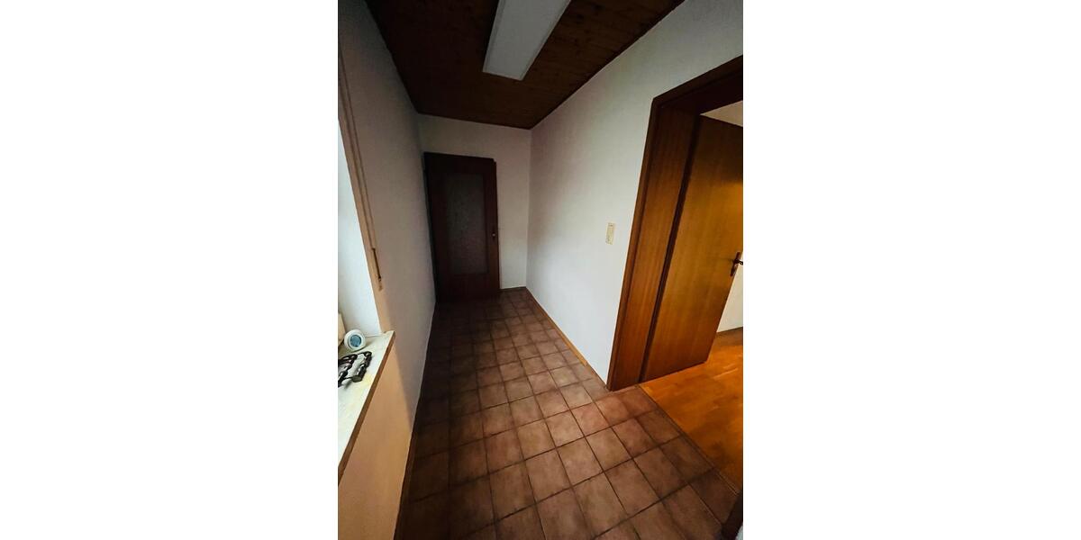 Etagenwohnung Pressath - 2 Zimmer, 74 m&sup2;, 123&euro; | Angebot:26336635