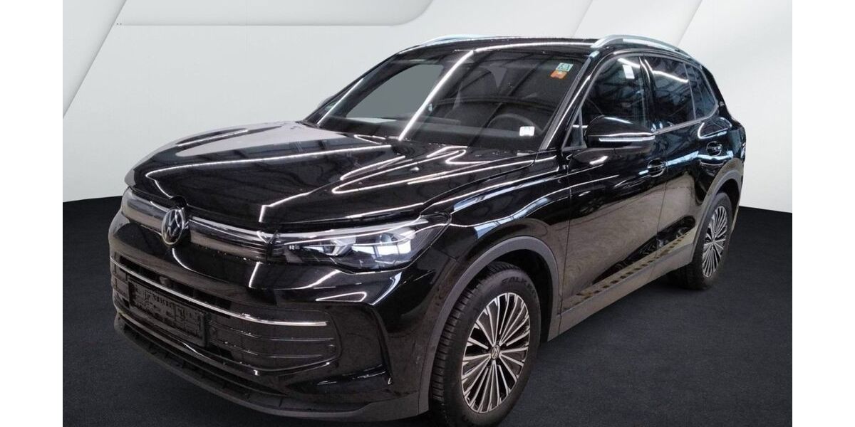 VW Tiguan 25.469 km 34.490 &euro; Ahrensburg 22926