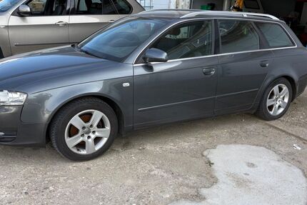 Audi A4 278.417 km 2.000 &euro; Weißenfels 06667