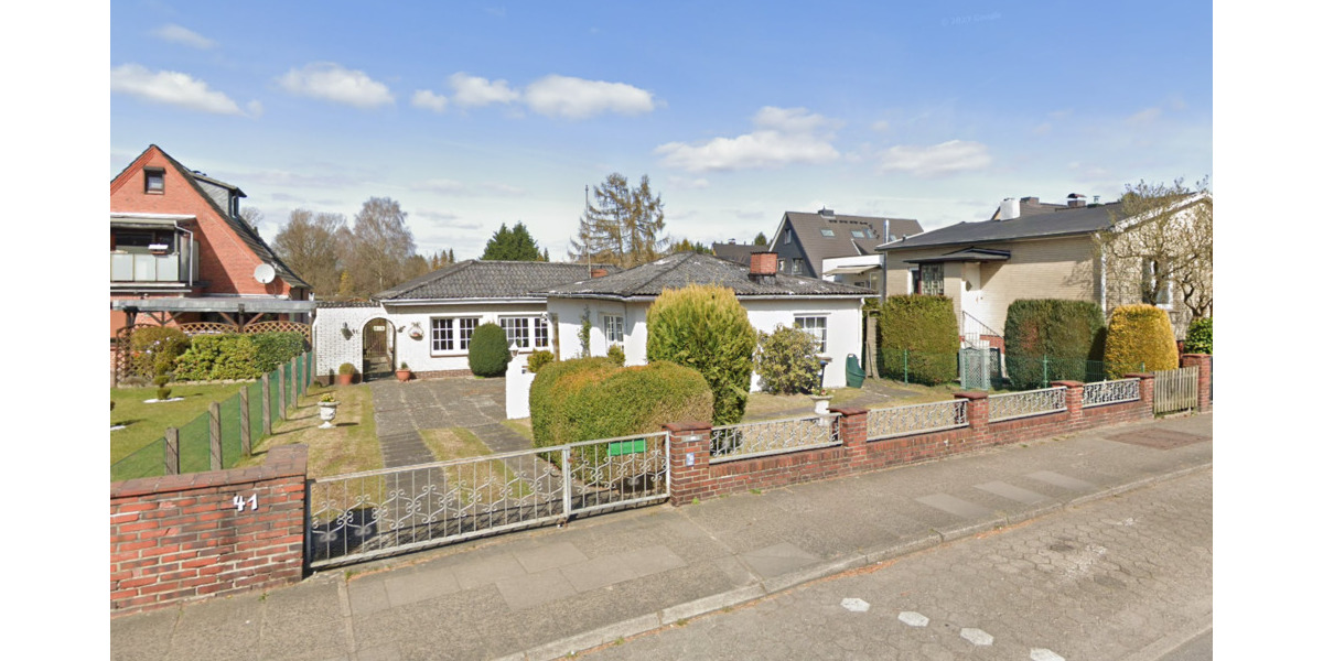 zwei alte unsanierte Bungalows auf großem, sonnigen Grundstück zu verkaufen 5 zimmer