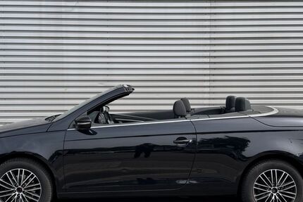 VW Eos 123.000 km 6.566 &euro; Frankfurt am Main 65933