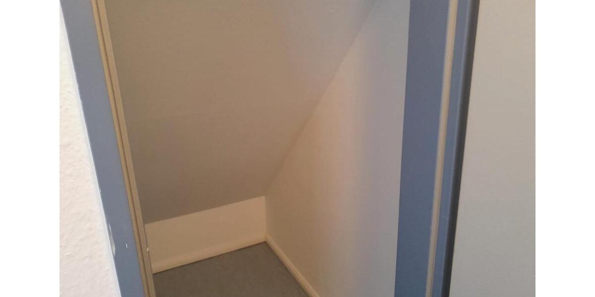 Dachgeschoßwohnung Braunschweig Lehndorf-Watenbüttel - 1 Zimmer, 25 m&sup2;, 80.000&euro; | Angebot:27447218