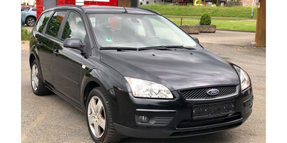 Ford Focus 111.300 km 1.999 &euro; Rhumspringe 37434