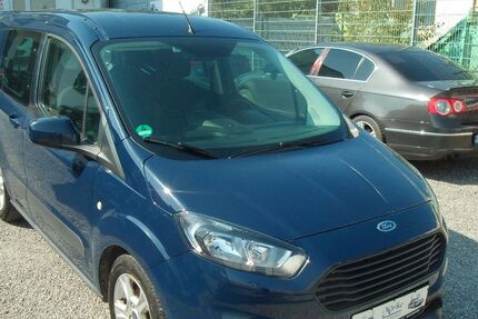 Ford Transit Courier 84.000 km 5.750 &euro; Waiblingen (bei Stuttgart) 71332