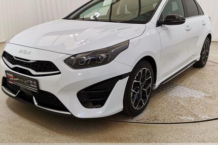 Kia ceed / Ceed 2.880 km 25.999 &euro; Chemnitz - Mittelbach 09224